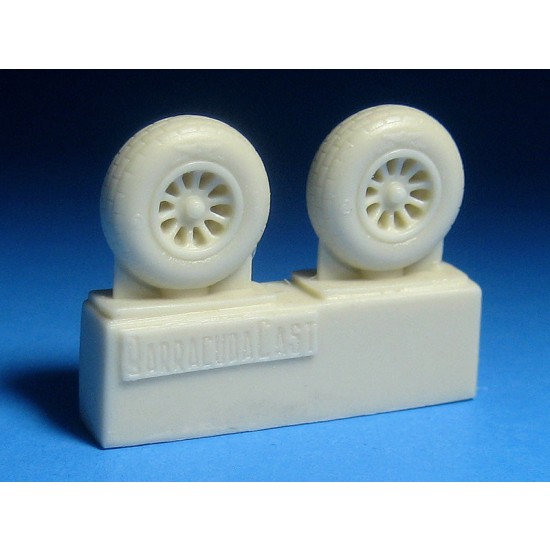 1/72 P-51 Mustang Block Tread Wheels for Arma Hobby/Tamiya/Airfix kits