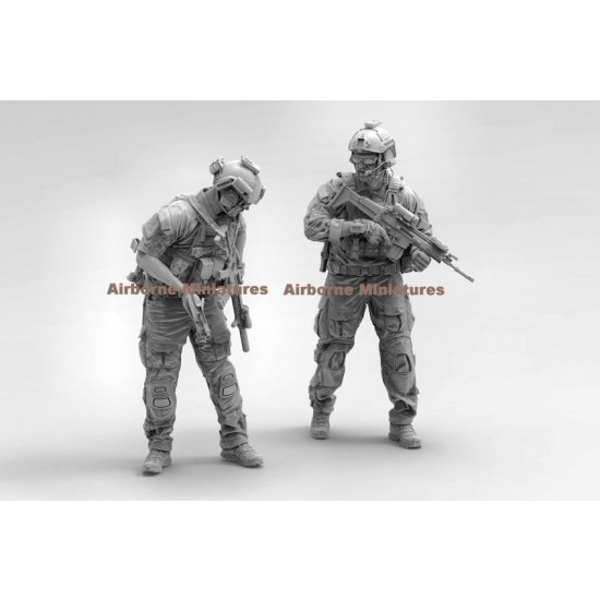 1/16 SF Operators (2 figures)