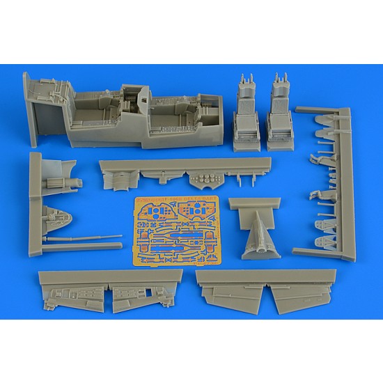 1/48 Convair F-106B Delta Dart Cockpit Set for Trumpeter #02892/01683