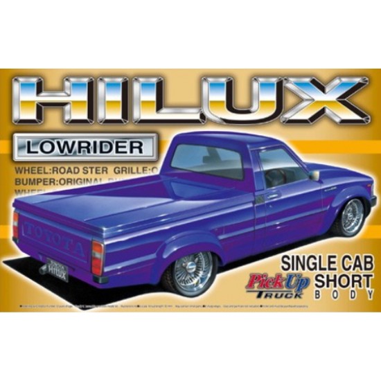 1/24 Toyota Hilux Lowrider