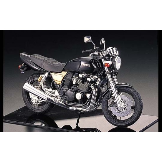 1/12 Yamaha XJR400