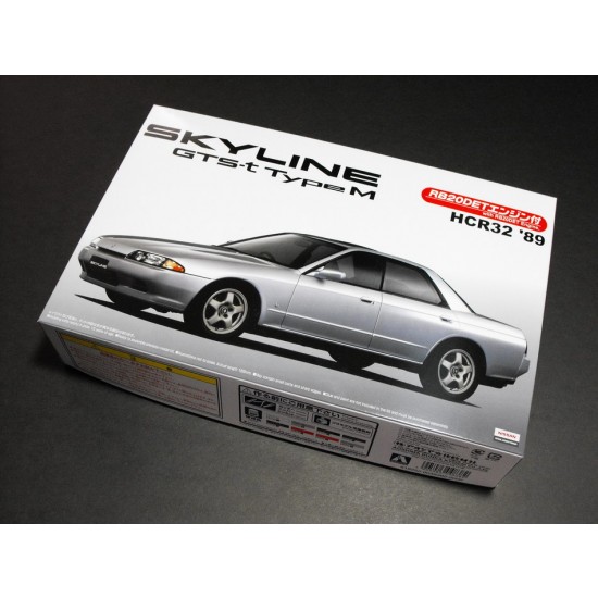 1/24 Nissan Skyline GTS-t Type M (R32) 4 Door w/RB20DET Engine 