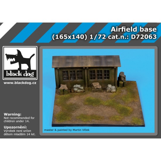 1/72 Airfield Base (165mm x 140mm)