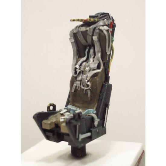 1/48 Martin-Baker Mk.7 Ejection Seats 2pcs