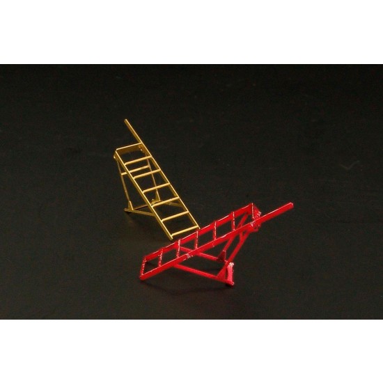 1/72 Hunter and Harrier Step Ladders (2pcs) PE accessories