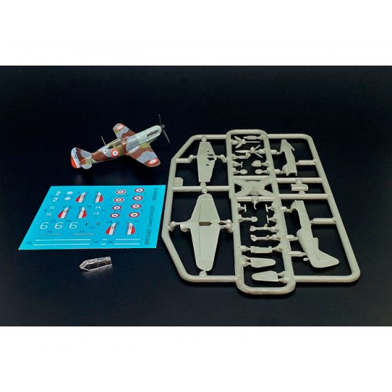 1/144 Dewoitine D.520 Plastic Construction kit