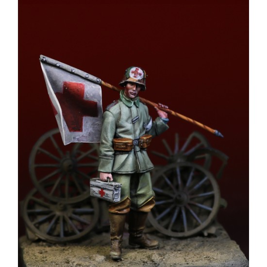 1/35 WWI German Medic