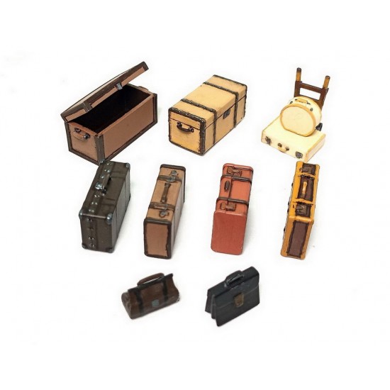 1/35 Miniature Vintage Style Luggage