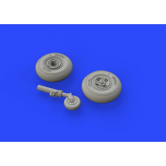 1/72 Supermarine Spitfire Mk.VIII 4-Spoke Wheels Set with Smooth Tyre for Eduard kit