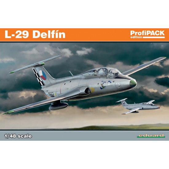 1/48 Czechoslovak Cold War Light Attack/Training Aircraft Aero L-29 Delfin [ProfiPACK]