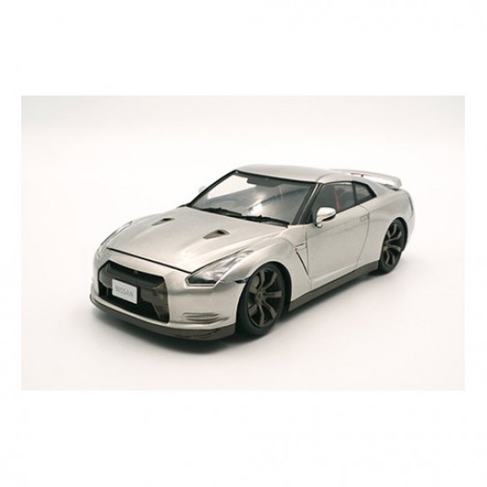 1/24 NISSAN GT-R (ID-2)