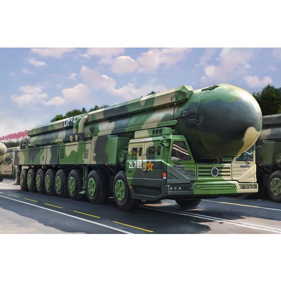 1/72 Chinese DF-41 ICBM Solid-fuelled Road-mobile Intercontinental Ballistic Missile