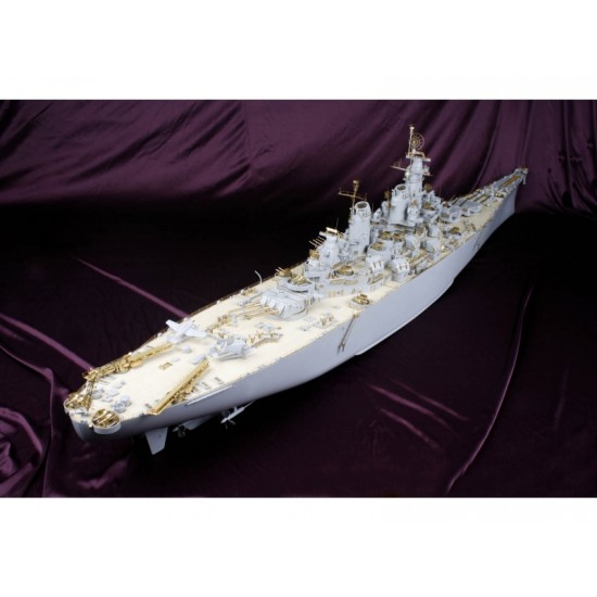 1/200 USS Missouri BB-63 Battleship Value Pack Detail Set w/Wooden Deck for Trumpeter kit