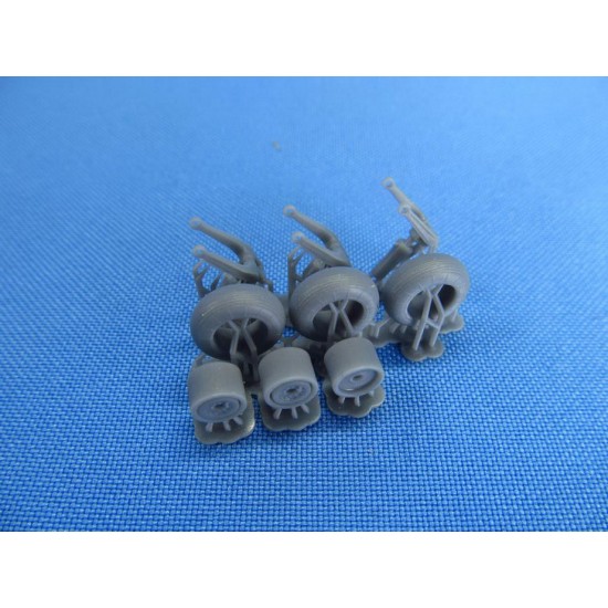 1/72 Antonov An-14 Pchelka Landing Gears for Amodel kits