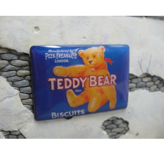 Real Enamel Signs "Teddy Bear Biscuits" (49mm x 34mm)