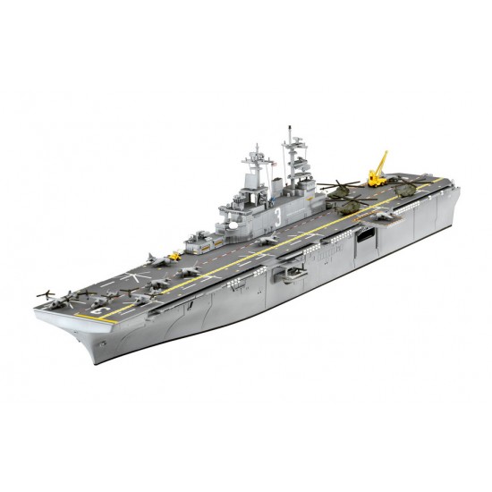 1/700 Assault Carrier USS WASP CLASS