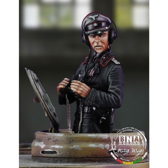 1/35 Grossdeutschland Division Tank Commander