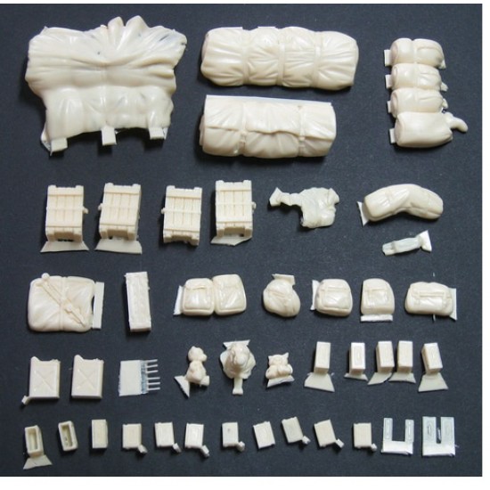 1/35 WWII Sherman Stowage & Accessory set