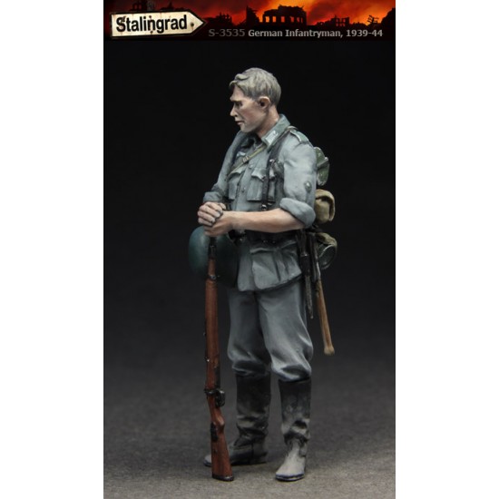 1/35 German Infantryman 1939-1944 (1 figure)