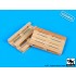 1/48 Wooden Pallets (2pcs, assembled)