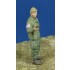 1/35 US Paratrooper Giving Chocolate bar 1944-45