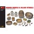 1/35 Wooden Barrels & Village Utensils