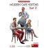 1/35 Modern Cafe Visitors Set #2 (3 figures)