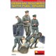 1/35 German Soldiers w/Fuel Drums [Special Edition] (6 figures)